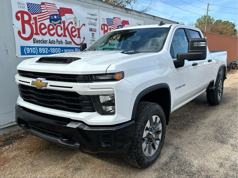 New 2026 Chevrolet Silverado 2500 Custom w/ Custom Value Package AWD/4WD image 6