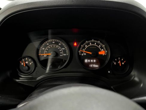 Used 2014 Jeep Patriot Latitude w/ All Weather Capability Group AWD/4WD image 20