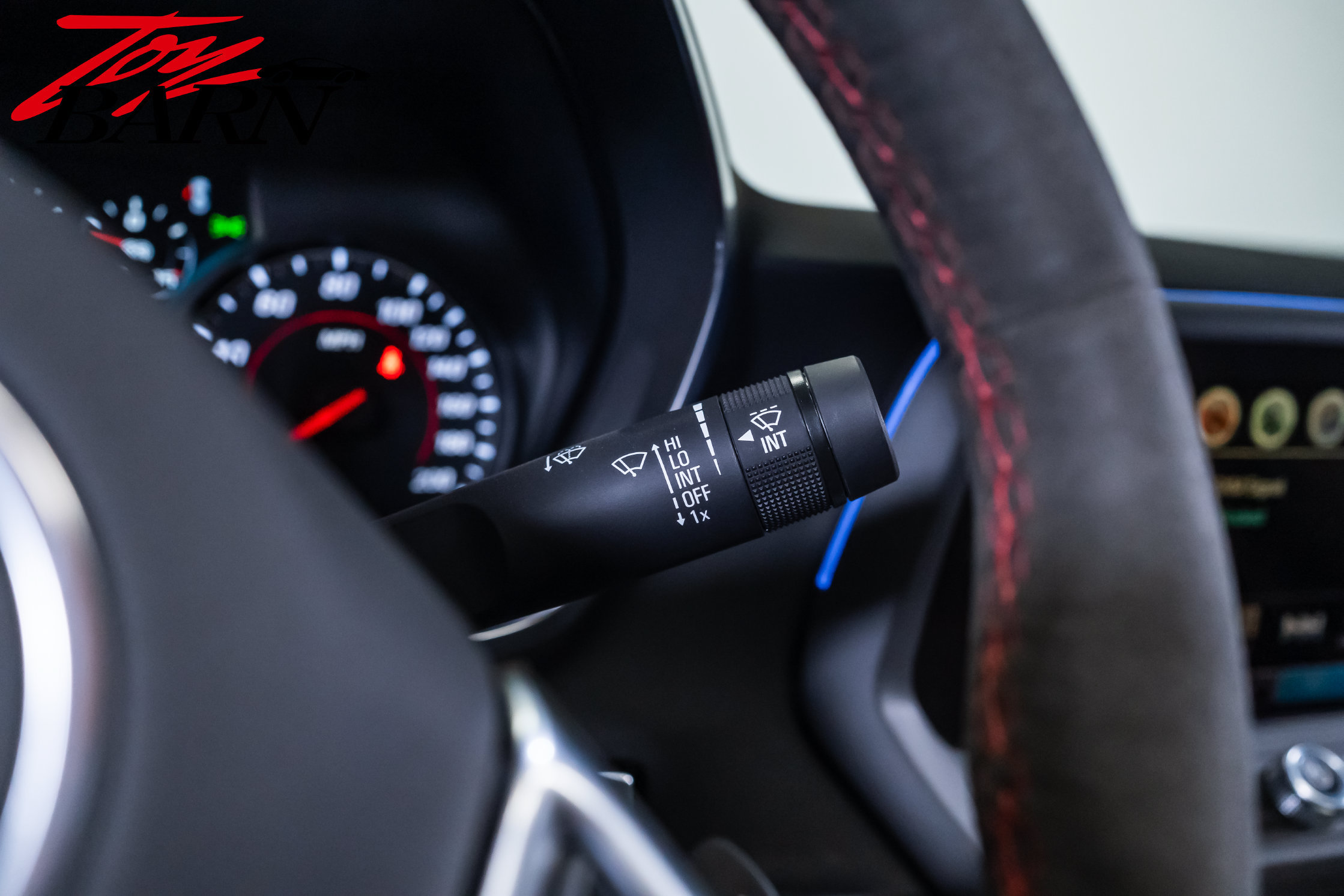 Used 2018 Chevrolet Camaro ZL1 RWD image 43