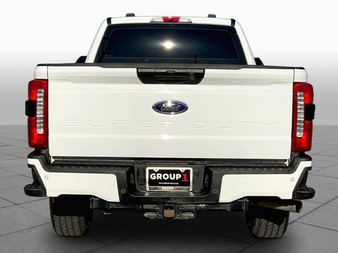 Used 2025 Ford F250 XL w/ STX Appearance Package image 5