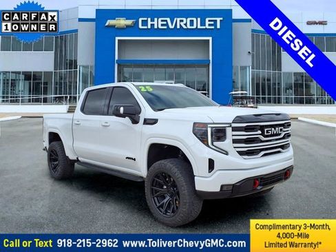 Used 2025 GMC Sierra 1500 AT4 w/ AT4 Premium Package image 1