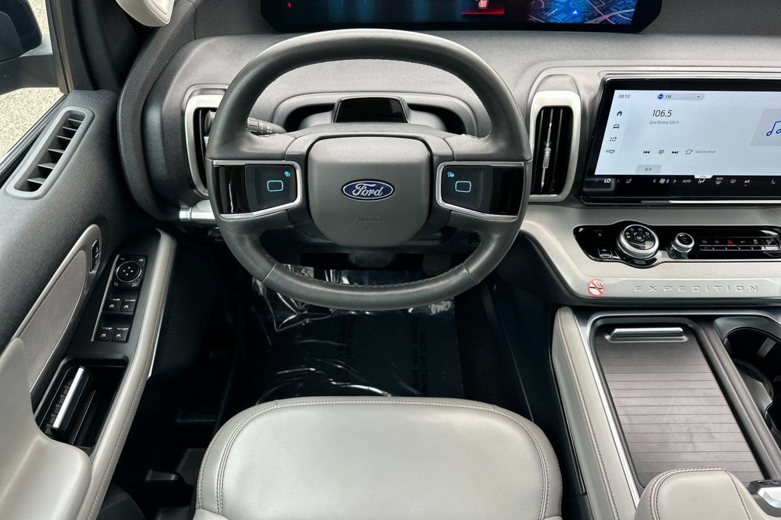Used 2025 Ford Expedition Active AWD/4WD image 18