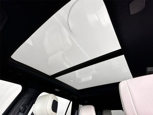 Certified 2023 Toyota Sequoia Capstone image 24