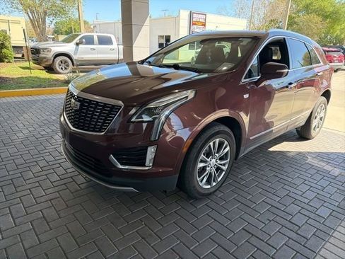 Certified 2023 Cadillac XT5 Premium Luxury image 1