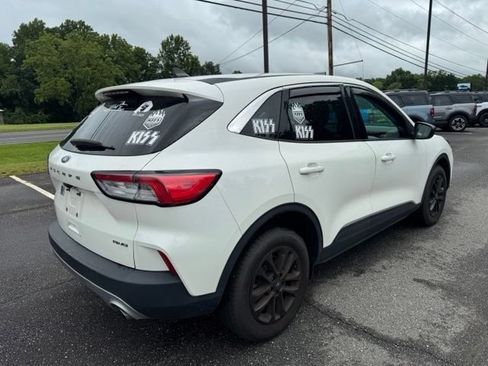 Used 2022 Ford Escape SE w/ Cold Weather Package AWD/4WD image 8