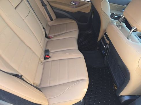 Used 2025 Mercedes-Benz GLE 450 4MATIC image 13