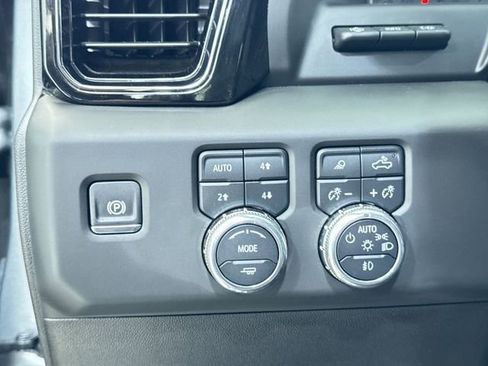 Used 2026 GMC Sierra 1500 AT4 w/ AT4 Premium Package image 36