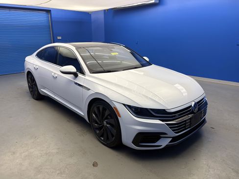 Used 2020 Volkswagen Arteon SEL image 2
