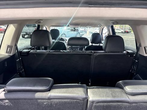 Used 2018 Volkswagen Atlas SE AWD/4WD image 14