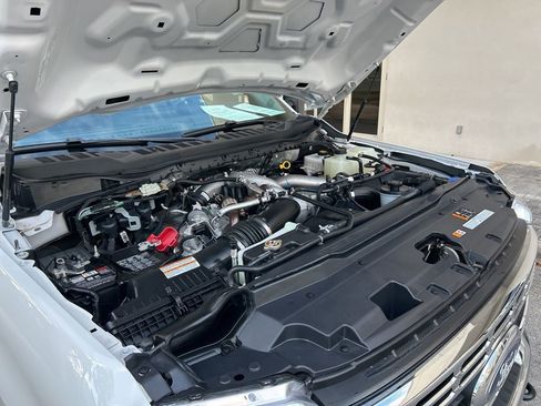 Used 2025 Ford F350 XLT image 10