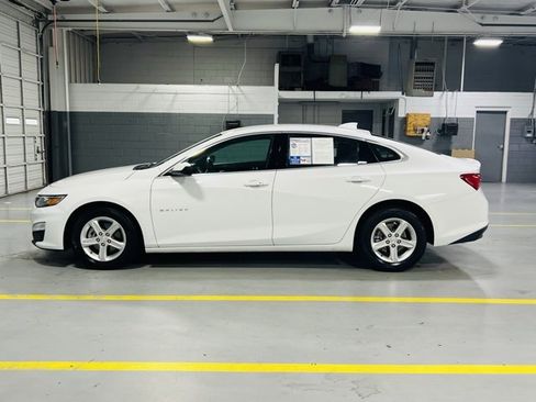 Used 2024 Chevrolet Malibu LT image 14