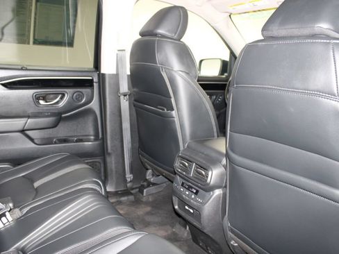 Used 2023 Honda Pilot Touring image 33