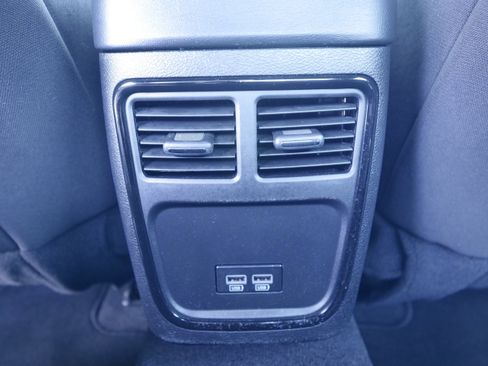 Used 2021 Dodge Charger SXT w/ Blacktop Package image 12