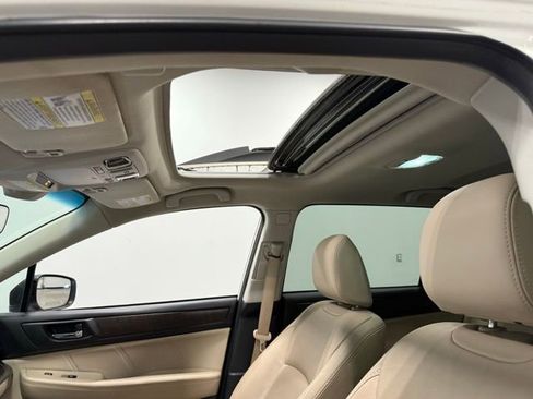 Used 2019 Subaru Outback 2.5i Limited image 34