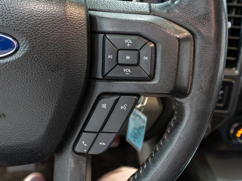 Used 2018 Ford F150 XLT w/ Equipment Group 302A Luxury image 26