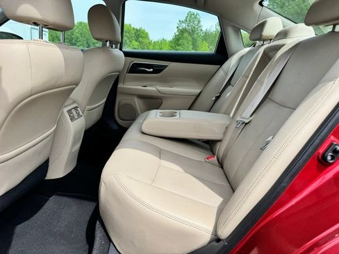 Used 2015 Nissan Altima 2.5 SL FWD image 22