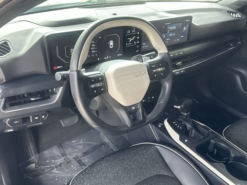 Used 2025 Kia K4 GT-Line FWD image 13