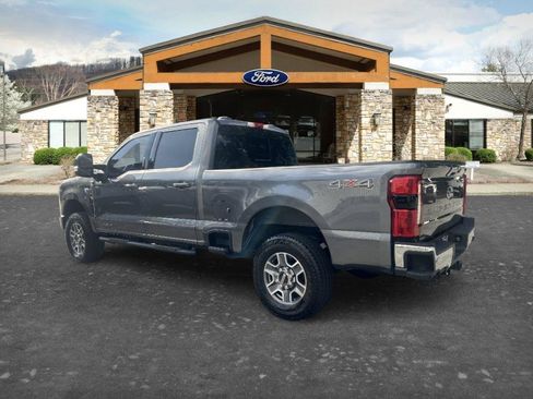 Used 2024 Ford F250 Lariat AWD/4WD image 6