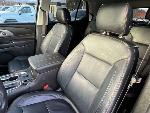 Used 2019 Chevrolet Traverse LT image 15