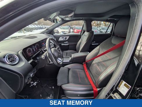 Used 2024 Mercedes-Benz GLA 35 AMG GLA 35 AMG image 23