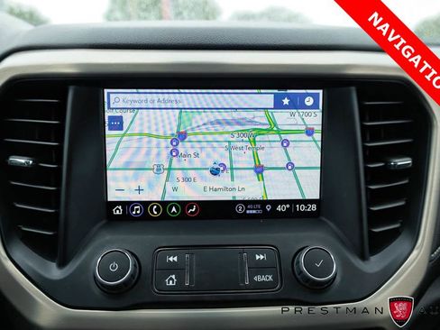 Used 2023 GMC Acadia Denali w/ Denali Technology Package AWD/4WD image 10