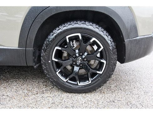Certified 2025 MAZDA CX-50 Meridian Edition w/ Weather Package AWD/4WD image 28