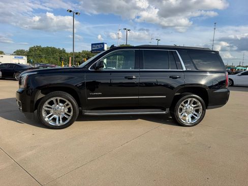 Used 2019 GMC Yukon SLT w/ Premium Edition AWD/4WD image 7