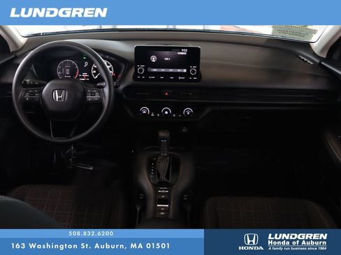 Used 2025 Honda HR-V LX image 17