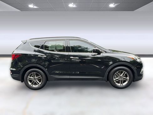 Used 2017 Hyundai Santa Fe Sport FWD image 8