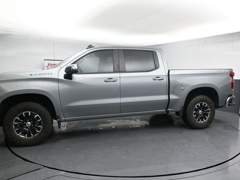 Used 2025 Chevrolet Silverado 1500 LT w/ Protection Package AWD/4WD image 5