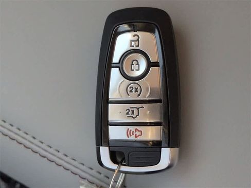 New 2025 Ford Explorer Active w/ Active Comfort Package image 39