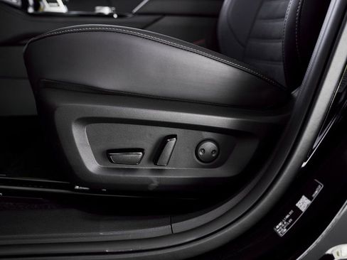 New 2026 Mitsubishi Outlander SE FWD image 24