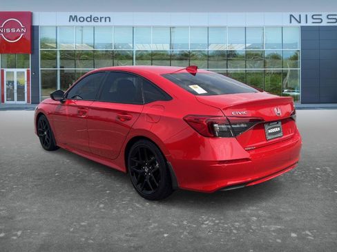 Used 2023 Honda Civic Sport image 7