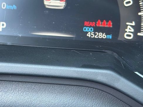 Used 2024 Toyota RAV4 LE FWD image 7