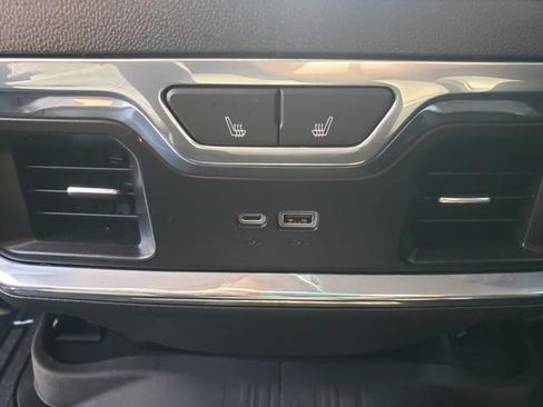 Used 2024 GMC Sierra 1500 Denali w/ Denali Reserve Package AWD/4WD image 14