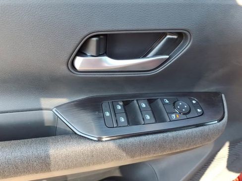 New 2026 Nissan Kicks SV AWD/4WD image 5