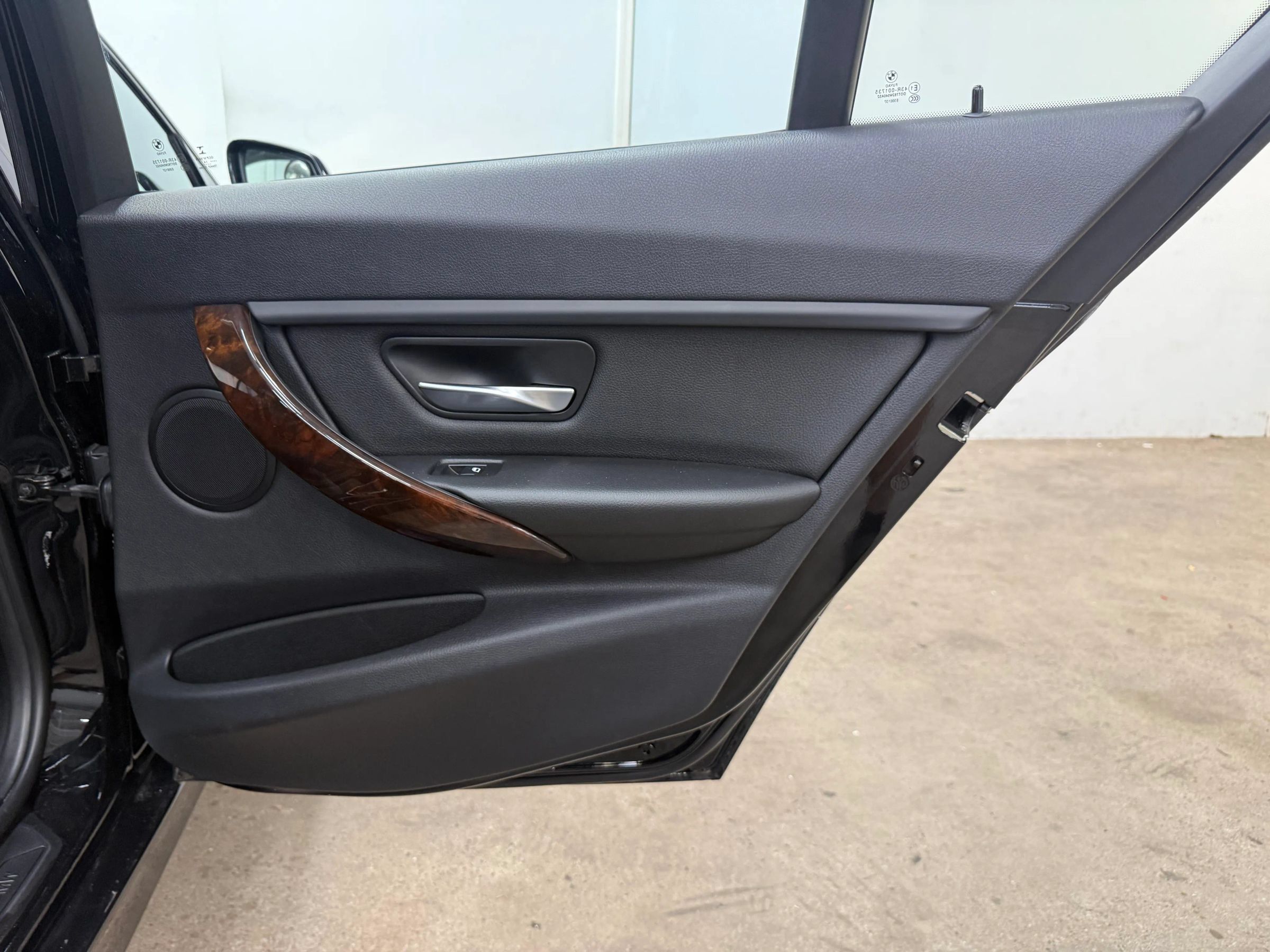 Used 2015 BMW 328i Sedan RWD image 20