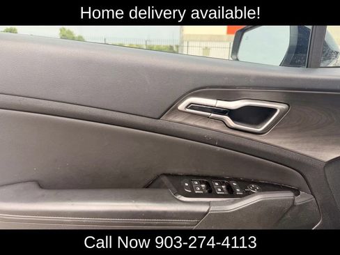 Used 2023 Kia Sportage X-Line w/ X-Line Premium Package AWD/4WD image 16