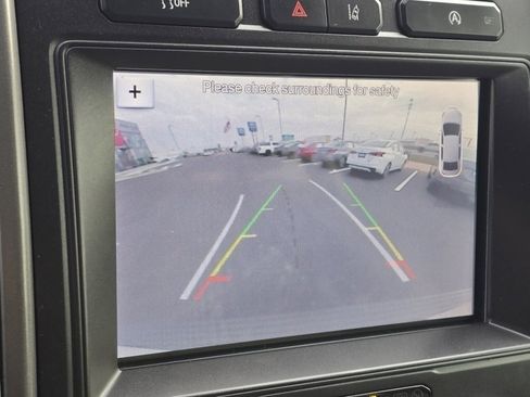 Used 2019 Ford Expedition XLT w/ Equipment Group 202A image 9