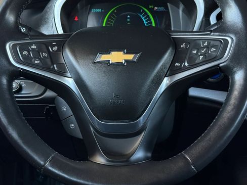 Used 2017 Chevrolet Volt LT w/ Comfort Package FWD image 54