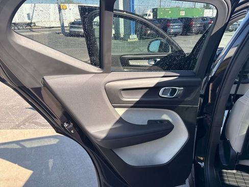 Certified 2023 Volvo XC40 B5 Plus w/ Driver Assist Package image 31