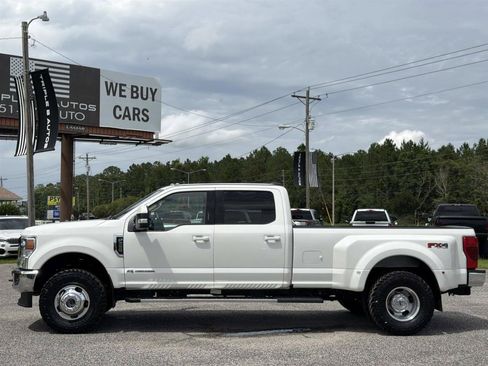Used 2022 Ford F350 Lariat w/ Lariat Value Package AWD/4WD image 8