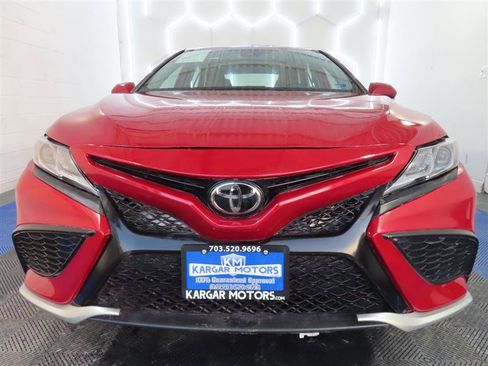 Used 2022 Toyota Camry SE w/ Audio Upgrade Package image 3