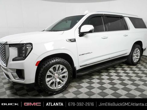 Used 2022 GMC Yukon XL Denali w/ Max Trailering Package AWD/4WD image 39