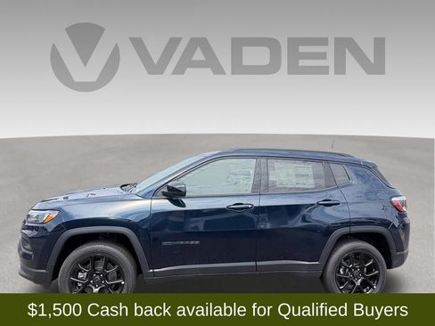 New 2026 Jeep Compass Latitude AWD/4WD image 2