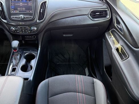 Used 2024 Chevrolet Equinox RS w/ LPO, Floor Liner Package AWD/4WD image 15