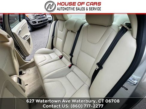 Used 2015 Volvo S60 T5 Platinum image 46
