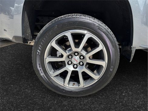 Used 2022 GMC Canyon Denali image 14