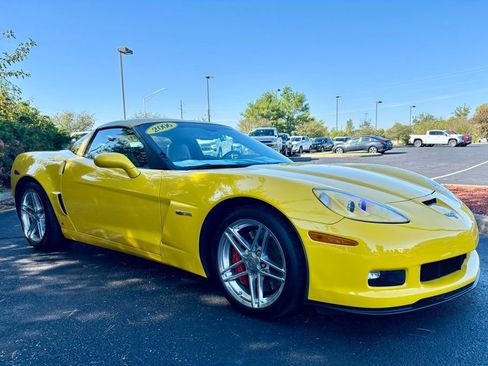 Used 2006 Chevrolet Corvette Z06 w/ Preferred Equipment Group image 9