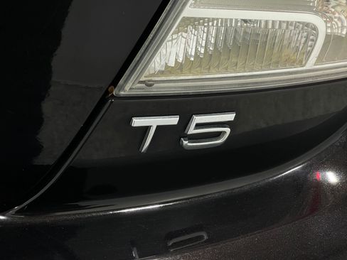 Used 2013 Volvo C70 T5 image 37